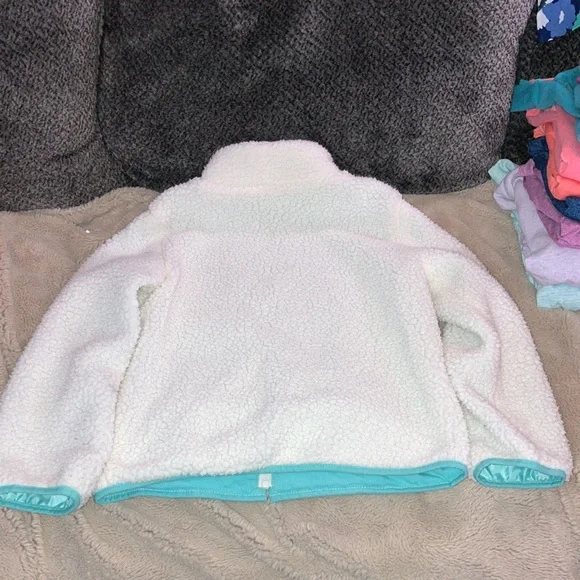 🔹4 for $30 Cat & Jack Sherpa Jacket, Large (10/12) - Picture 3 of 4